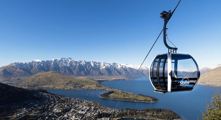 Beautiful Scenery: Enjoy the Majestic Views of the Southern Alps