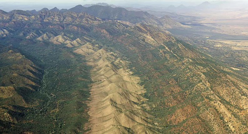 South Australia’s Natural Wonders from Adelaide: Kangaroo Island, Flinders Ranges & Coastal Highlights