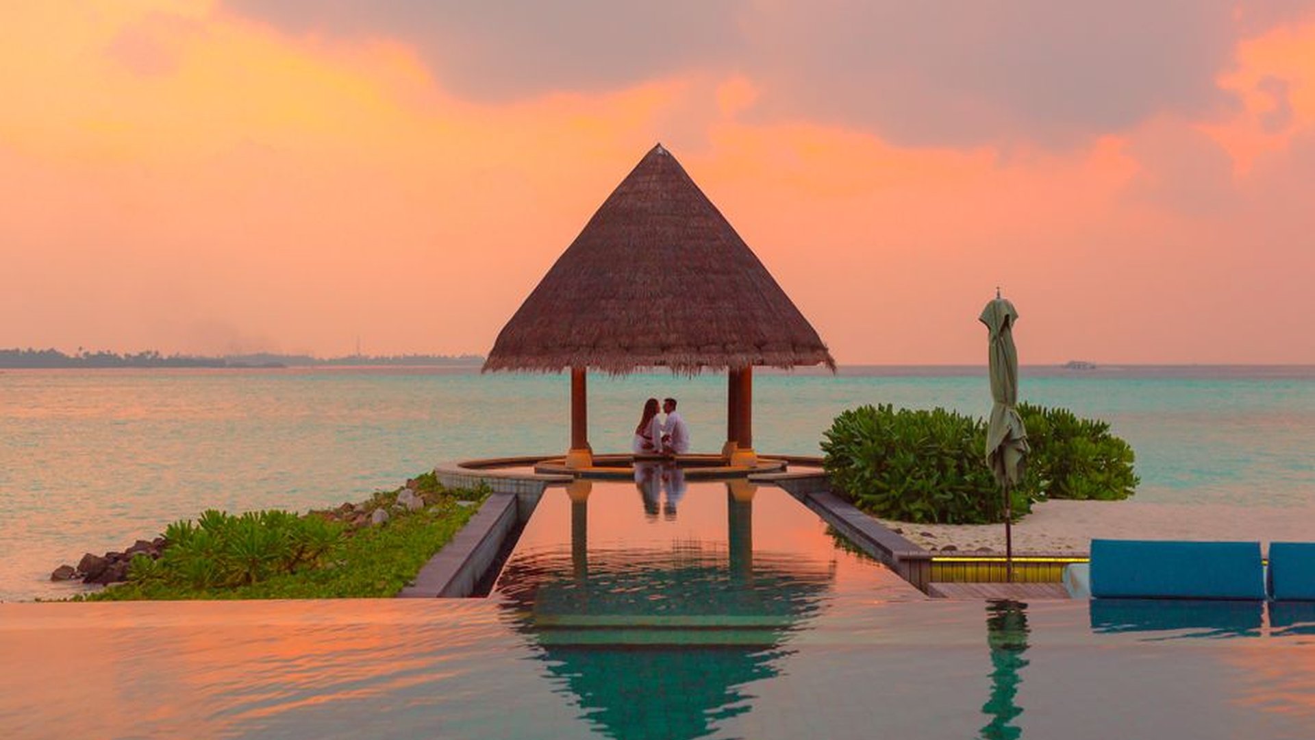 Best Romantic Getaways in Luxury Resorts