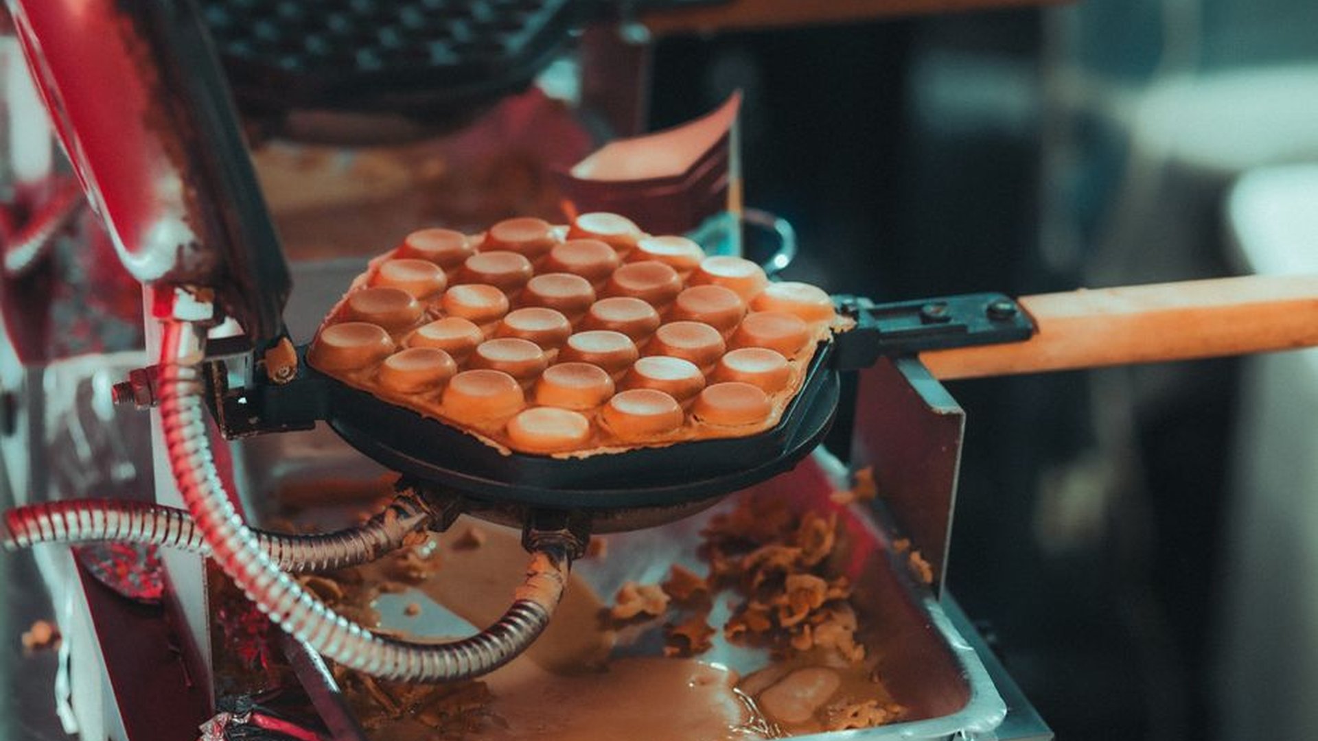 Liege waffle chocolate shop historical recipe warm